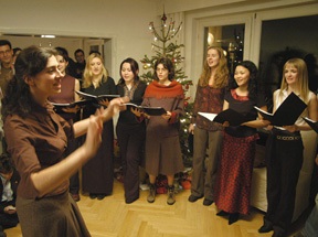 ECLA Choir Visits Local Childrens Home