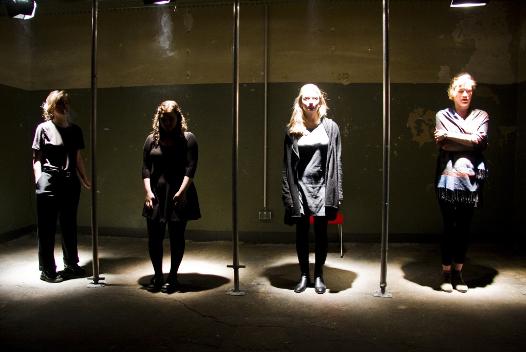 The cast of Pain Has an Element of Blank at the beginning of the performance (from left to right): Nadezhda Shevchenko (Russian Federation, BA2), Nicola Goldberg (USA, Bard in Berlin), Josephine O’Neil (USA, Begin in Berlin), Zsófia Hornyai (Hungary, BA1)