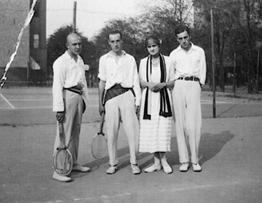 Nabokov (second from left) on a tennis court behind the cinema “Universum” - which later became Schaubühne