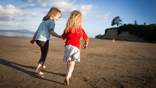 Hanna and Mila, New Zealand - Looking for Taka Tuka Land. Photo:  “Family Without Borders” blog