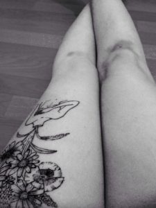 a womaN with a BouQuet of wild floweRs foR a head oN my left thiGh”. (Credit: Alona Cohen)